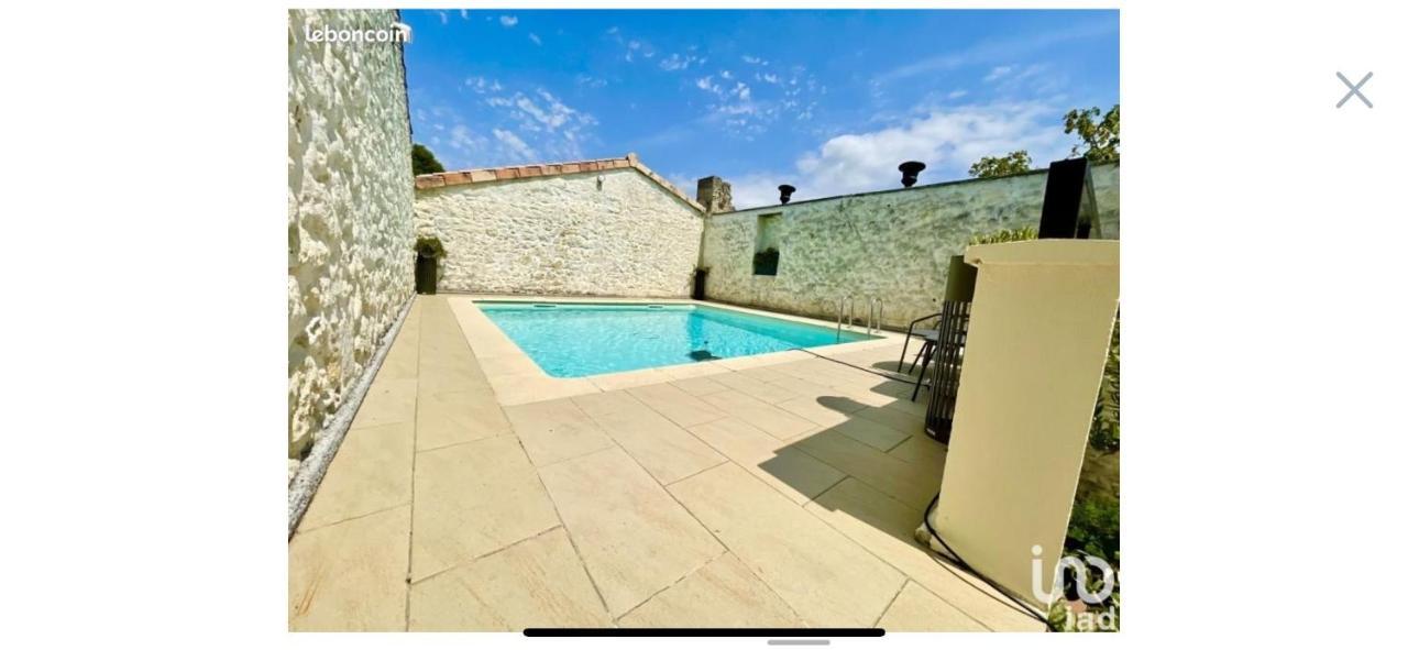 La Maison Blanche A Saint-Yzans-de-Médoc Esterno foto