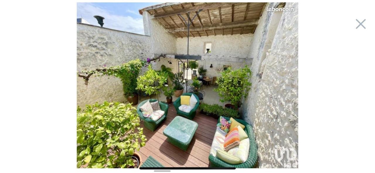 La Maison Blanche A Saint-Yzans-de-Médoc Esterno foto